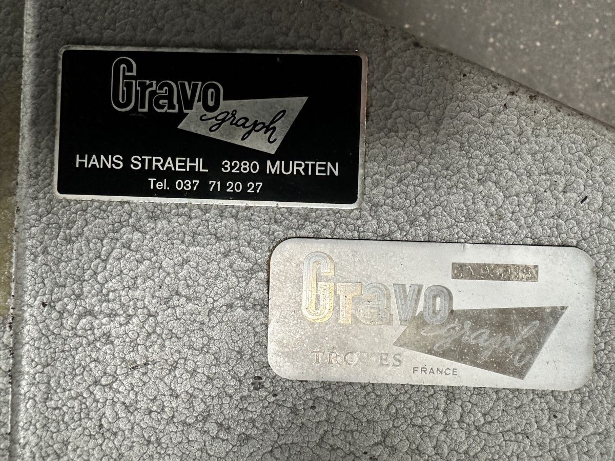 Alle Maschinen: Gravograph Graviermaschine TX93018 – Gebraucht aus Basel von MaschinenSchweiz 1