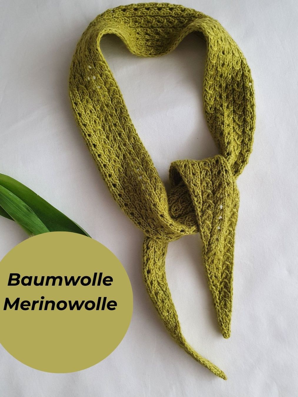 Foulard & Sciarpe: Mini scarf, Strickschal, Handgestrickt, Unikat, Geschenk – Nuovo e nell'imballaggio originale da Neunkirch venduto da Sandramay