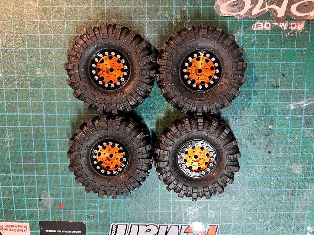 Produktbild von Traxxas Beadlock-Stil Seitenwand-Schutzfolie – Für Geode Felgen, Blau