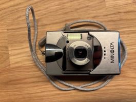 Konica Minolta DiMAGE G500