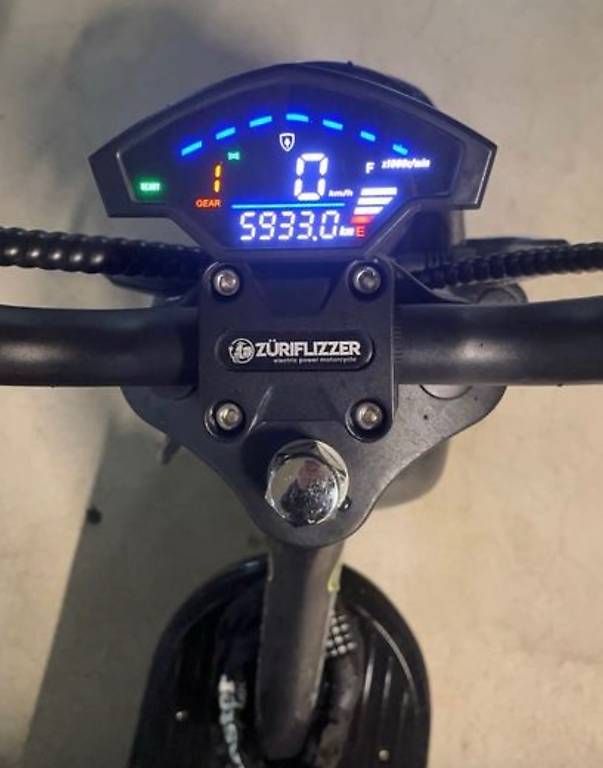 Scooter: Scooter city coco zuriflizzer electric  – Usato da Martigny venduto da fmo_vf5m 2