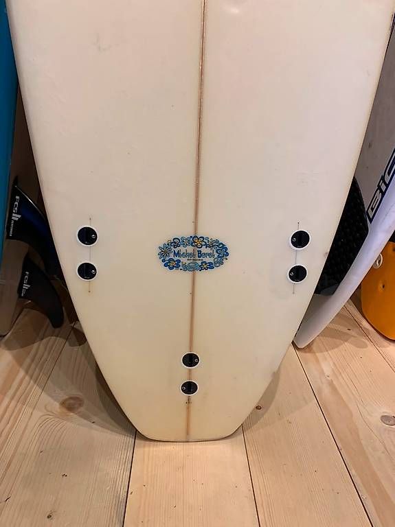 Planches de surf: Surfboard Magic Board 6.8 – D'occasion à Blankenburg par redmonkeysurf.ch 3