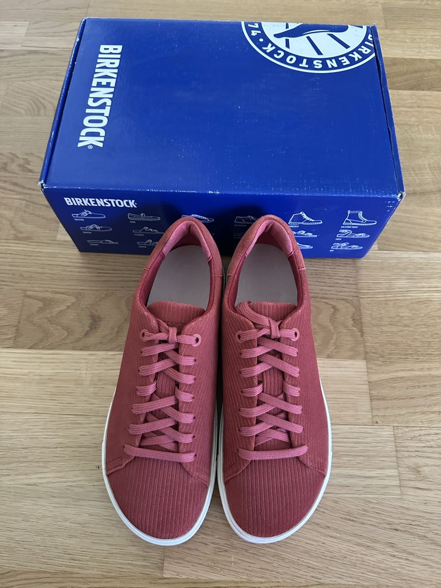 Birkenstock Damenschuhe: Birkenstock Sneakers Rot – Neu und originalverpackt aus Bad Ragaz von AKahlon