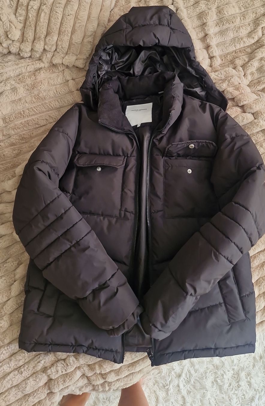 Jack & Jones Giacche: Puffer Jacket Jack & Jones black size S NEW – Nuovo (secondo la descrizione) da Bonstetten venduto da Denitza87