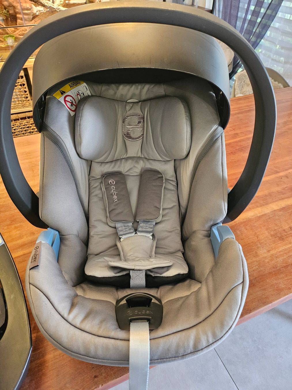 Cybex Seggiolini per auto: Babyschale Cybex Anton 5 + Cybex Anton Base 2-Fix – Usato da Baar venduto da Naedels-Kreationen 2