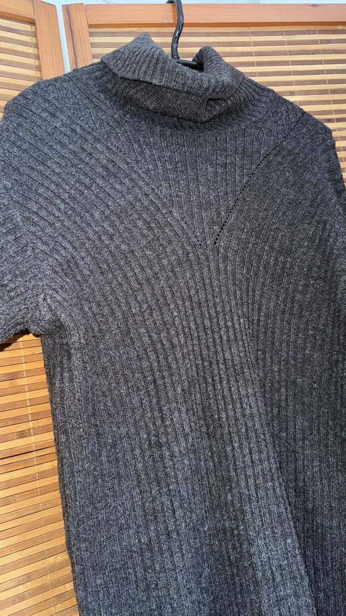 Kleider: Schönes warmes Kleid/ Longpulli, M/L – Gebraucht aus Gümligen von morticiaaddams 1
