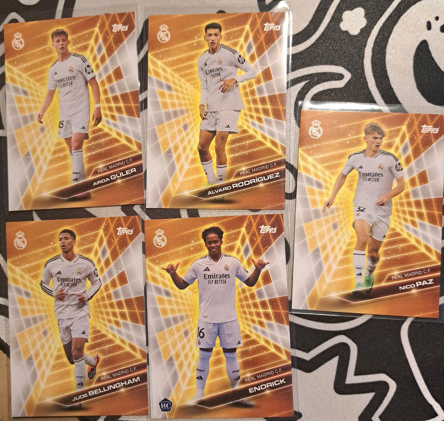 Topps Carte collezionabili: 5 Stück Topps Golden Future Real Madrid – Nuovo (secondo la descrizione) da Frauenfeld venduto da Fusel1909