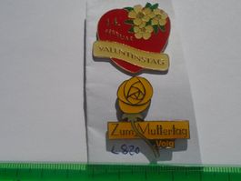 2 ver Pins Valentinstag,Muttertag (L820)