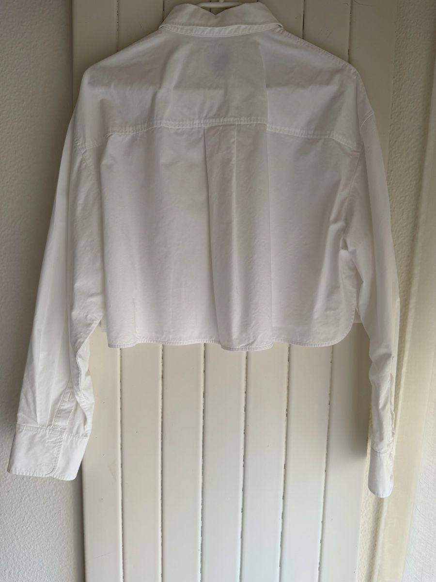 Cos Blusen: COS Hemd Cropped – Gebraucht aus Dietikon von and_nw92 1