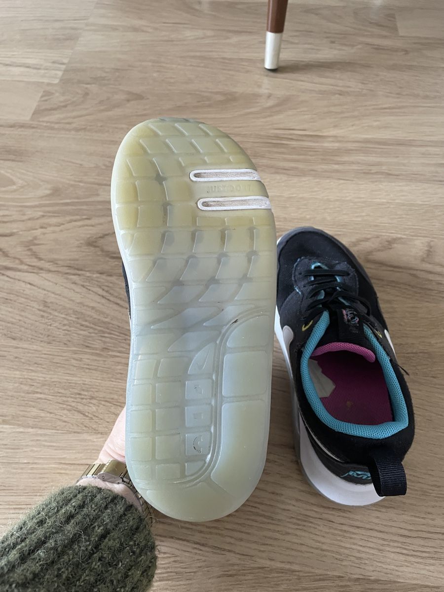 Nike Scarpe per ragazzi: Nike Air Max Kinderschuhe | Sneaker | Gr. 29.5 – Usato da Zürich venduto da samira12382 1