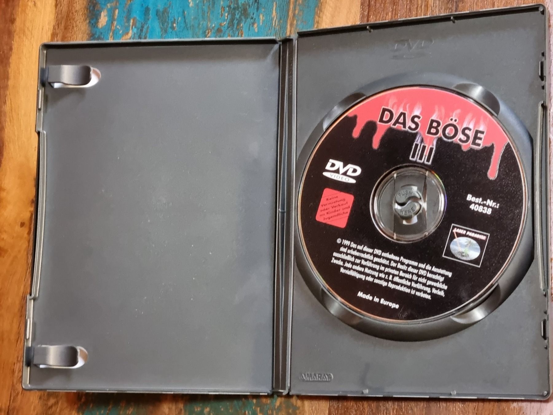 Tutti i DVDs: Das Böse 3 - Phantasm 3, DVD Horror – Usato da Winterthur venduto da Belzarek 2