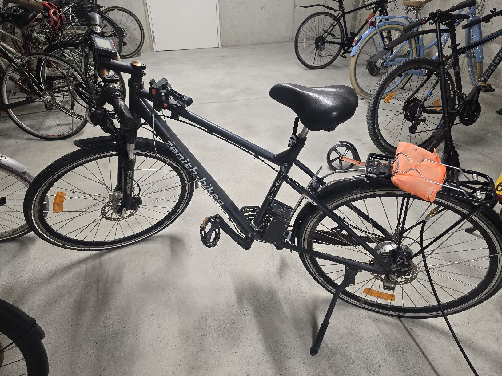 Zenith Bikes Velos: zenith Velo zum basteln – Defekt aus Zuchwil von truegge