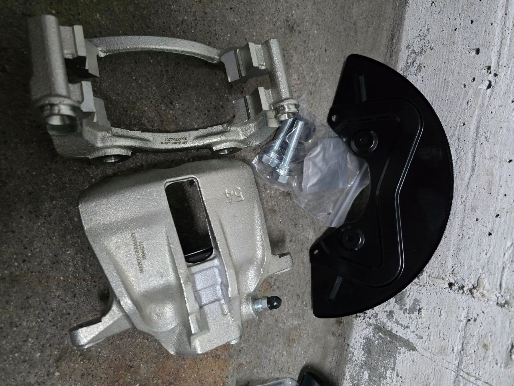 Volkswagen Tutti pezzi di ricambio auto: Golf 2 Bremsen Set Komplett Neu – Nuovo (secondo la descrizione) da Sargans venduto da AleinEbibi 5