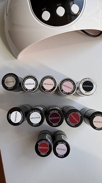 Smalto per unghie: UV Nagellack Set von Neonail  – Usato da St. Gallen venduto da GiuliaClaus 1