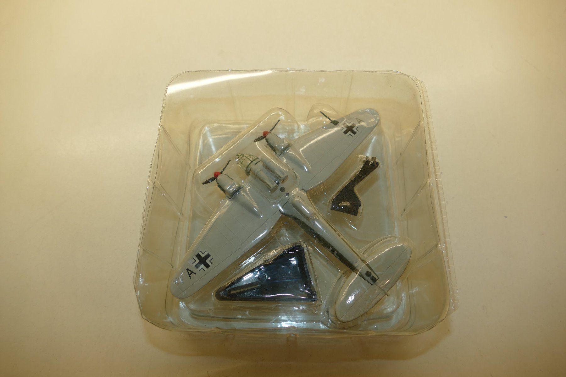 Kit di modellismo & Modellini statici: Model Power 1:100: Heinkel III – Nuovo (secondo la descrizione) da Niederhasli venduto da rail-duerst 3