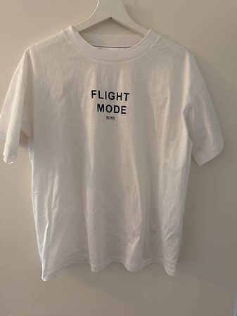 BOSS T-Shirt FLIGHT MODE  Gr. L  NEU / UNGETRAGEN
