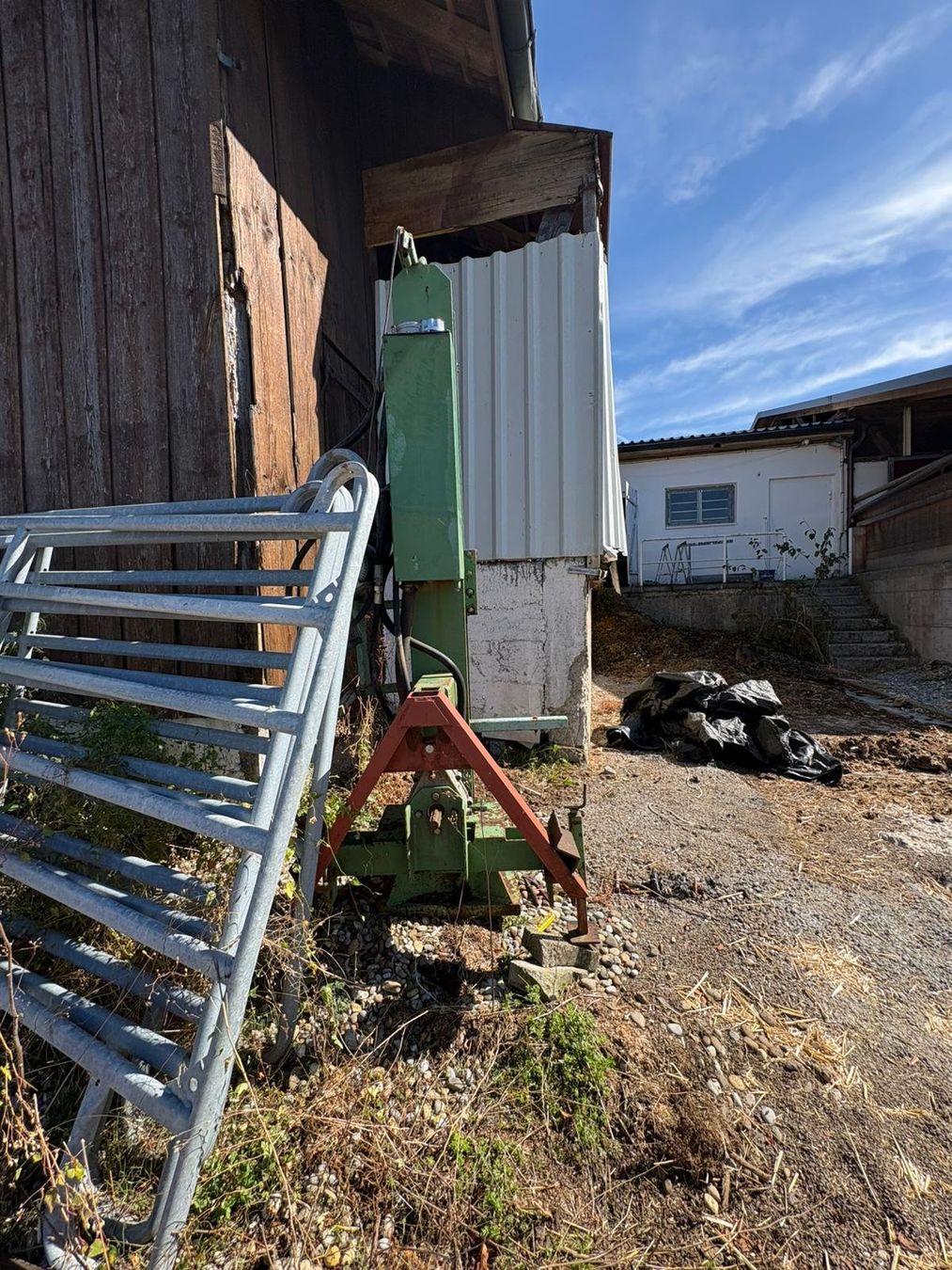 Tutte le macchine: Hydraulischer Holzspalter mit winde – Usato da Lengnau AG venduto da pesva 2