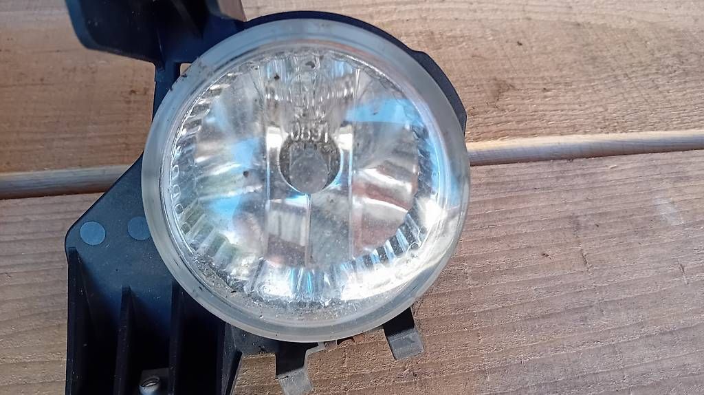 Scheinwerfer: Phare anti-brouillard Subaru – Gebraucht aus les verrières von Lewydo 1