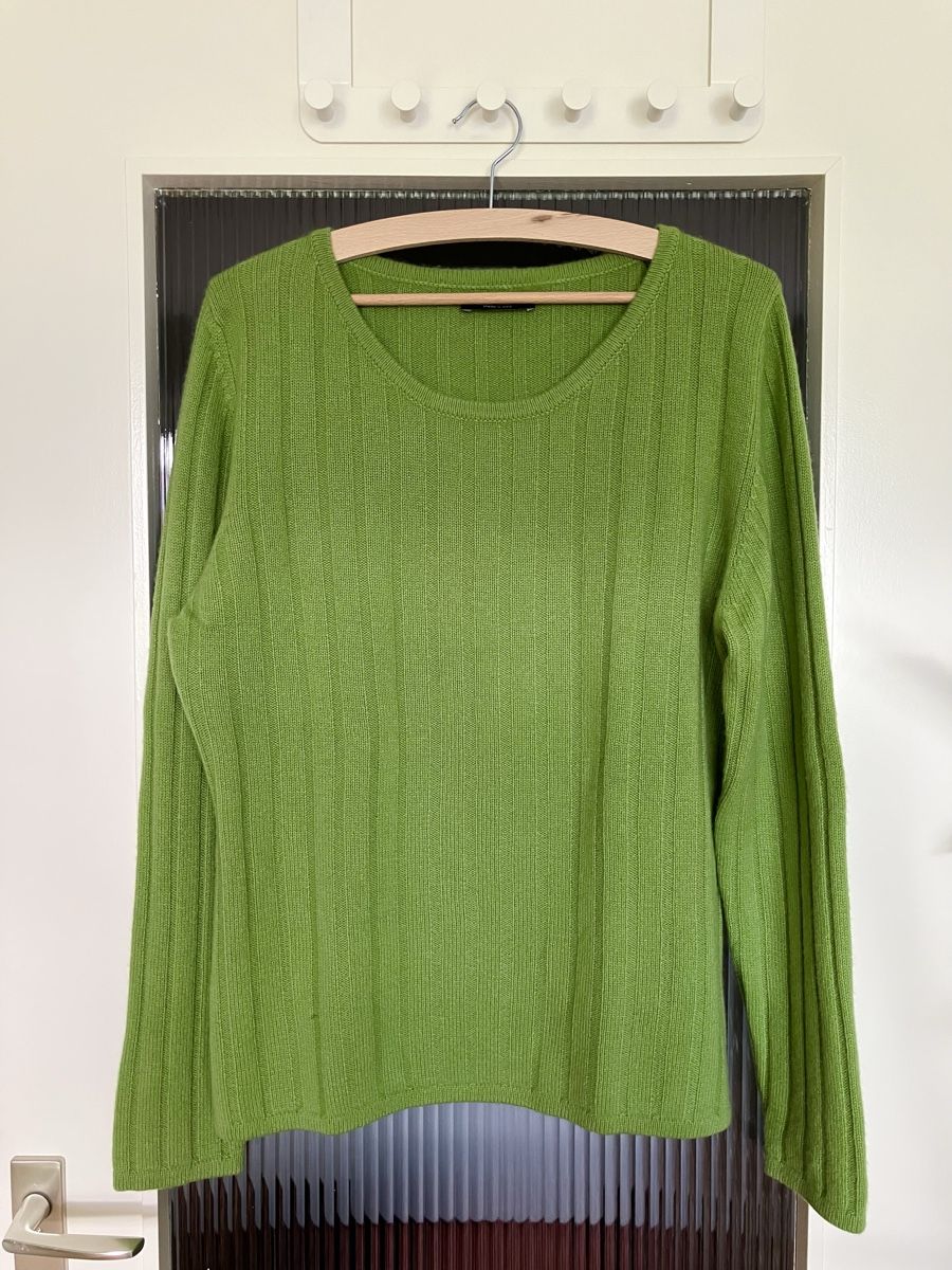 Pullover & Sweatshirts: 100% Kaschmir Pullover, Grösse L-XL, grün – Gebraucht aus Basel von aaliinee_h
