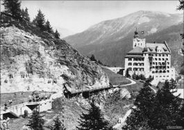Zuoz GR // 1952 Kurhaus Castell Sommer// Engadin