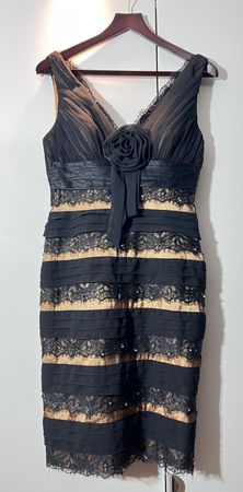 Jovani Cocktail Dress, size 6, Black, perfect for parties!