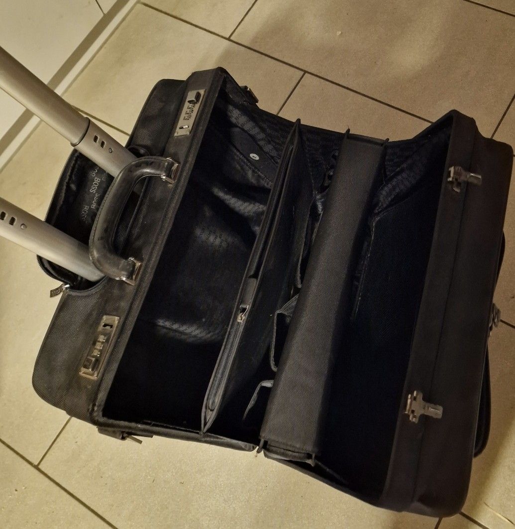 Valigie & Borse: Business Trolley work.  Hugo Boss – Usato da Fontannen venduto da est_2999