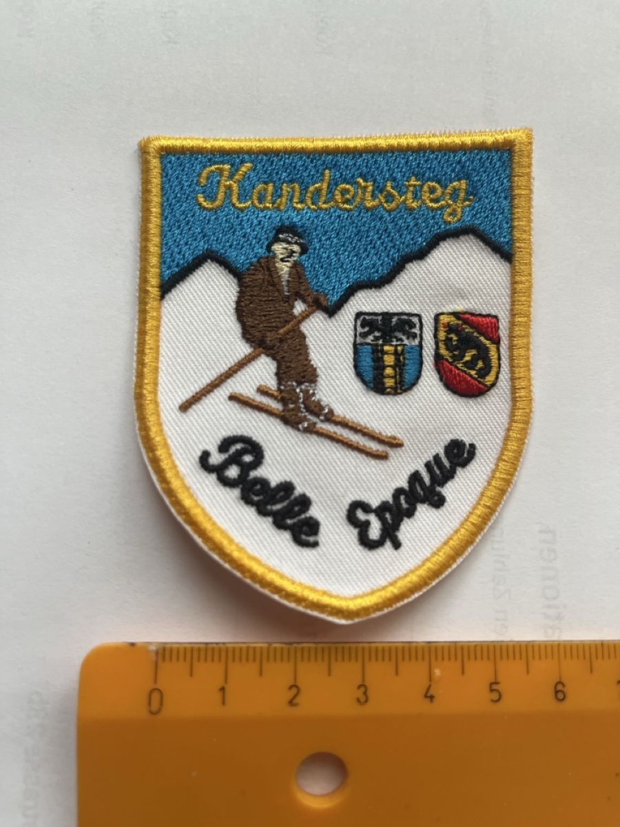 Swiss Placchette & Badge: kandersteg ski vintage – Nuovo e nell'imballaggio originale da scharnachtal venduto da Riso500