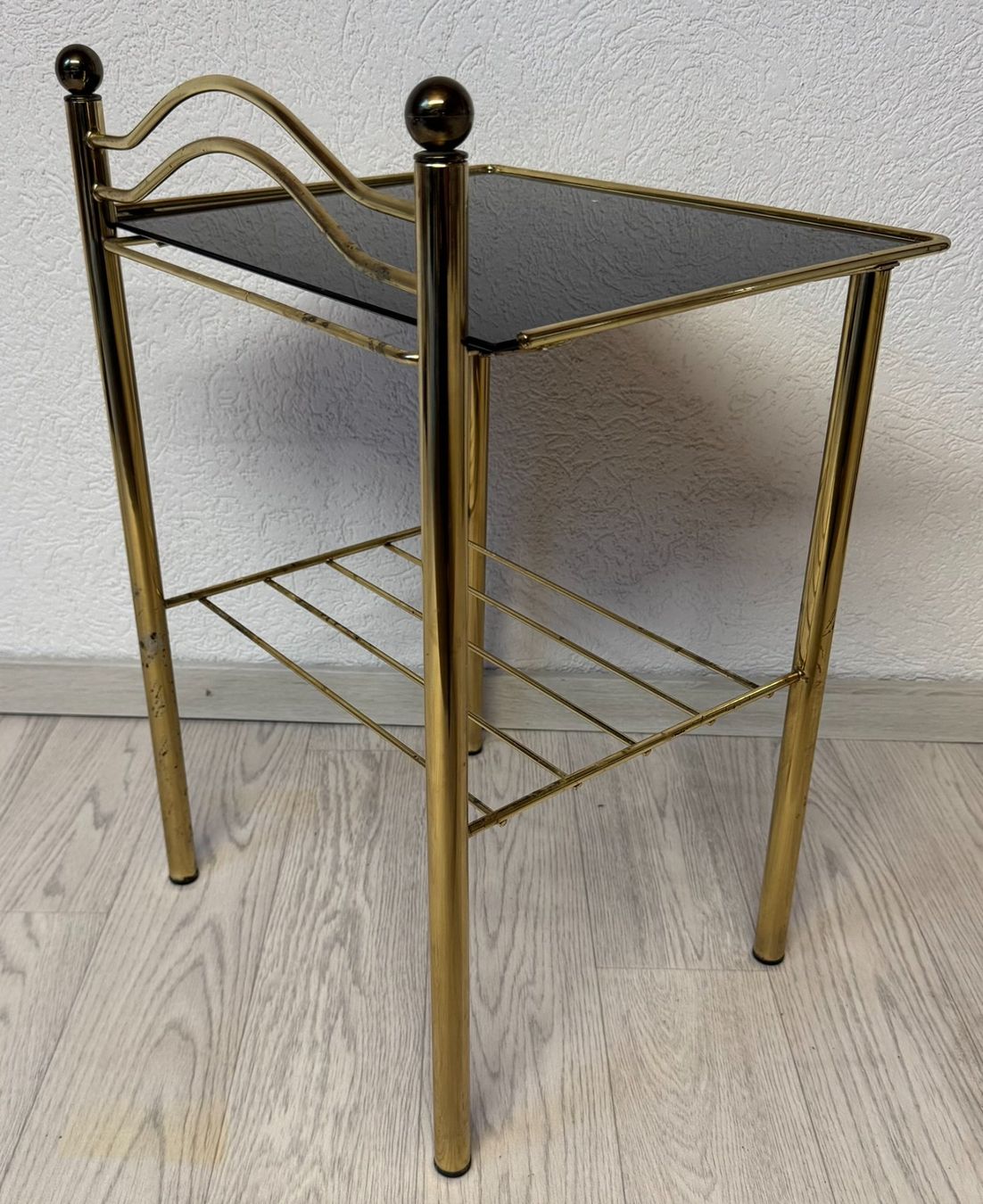 Comodini: Table de chevet années 70 – Usato da Tramelan venduto da lolopat 5