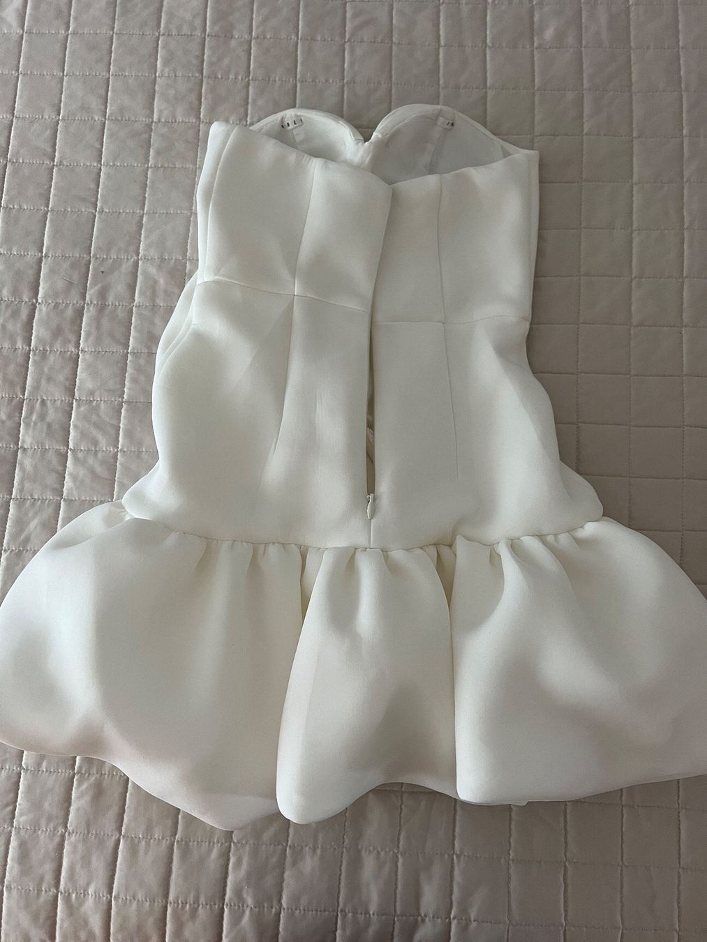Vestiti: Jarlo Cocktailkleid – Usato da Wädenswil venduto da Alice_style 1