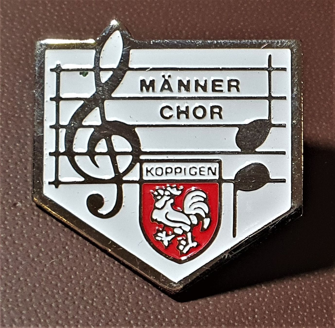 Placchette & Badge: Q776 - Pin Männer Chor Koppigen – Usato da Reinach BL venduto da Boston-Verkauf