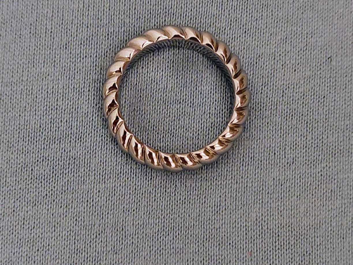 Calvin Klein Anelli: Bague torsadée Calvin Klein – Nuovo (secondo la descrizione) da Meyrin venduto da Maribel81 1