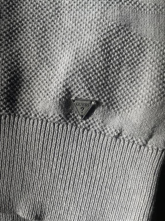 Maglioni & Felpe: Pull Guess taille XL  – Usato da Fully venduto da thg_dcv9 4