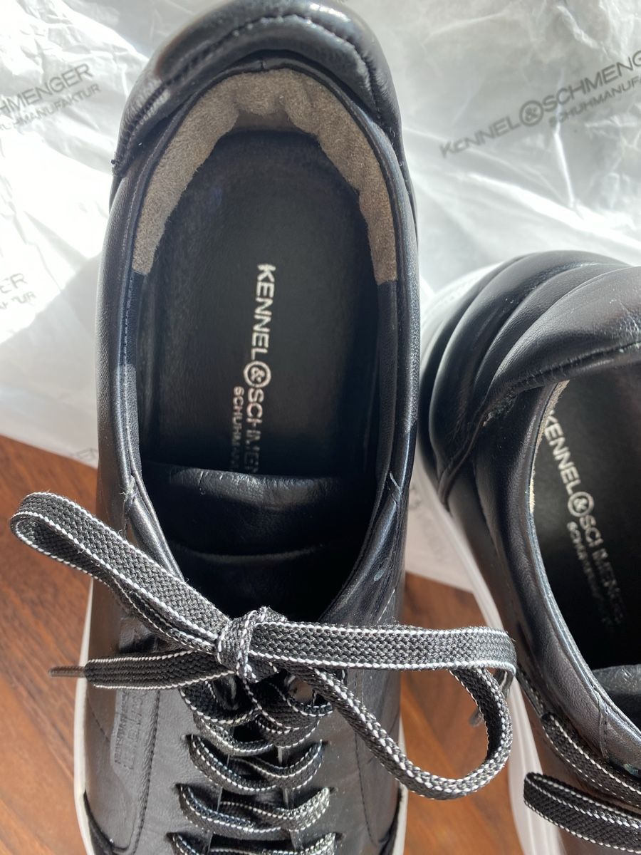 Scarpe da donna: Sneakers Damen schwarz Gr5 – Usato da Muhen venduto da Sonnenerbse 7