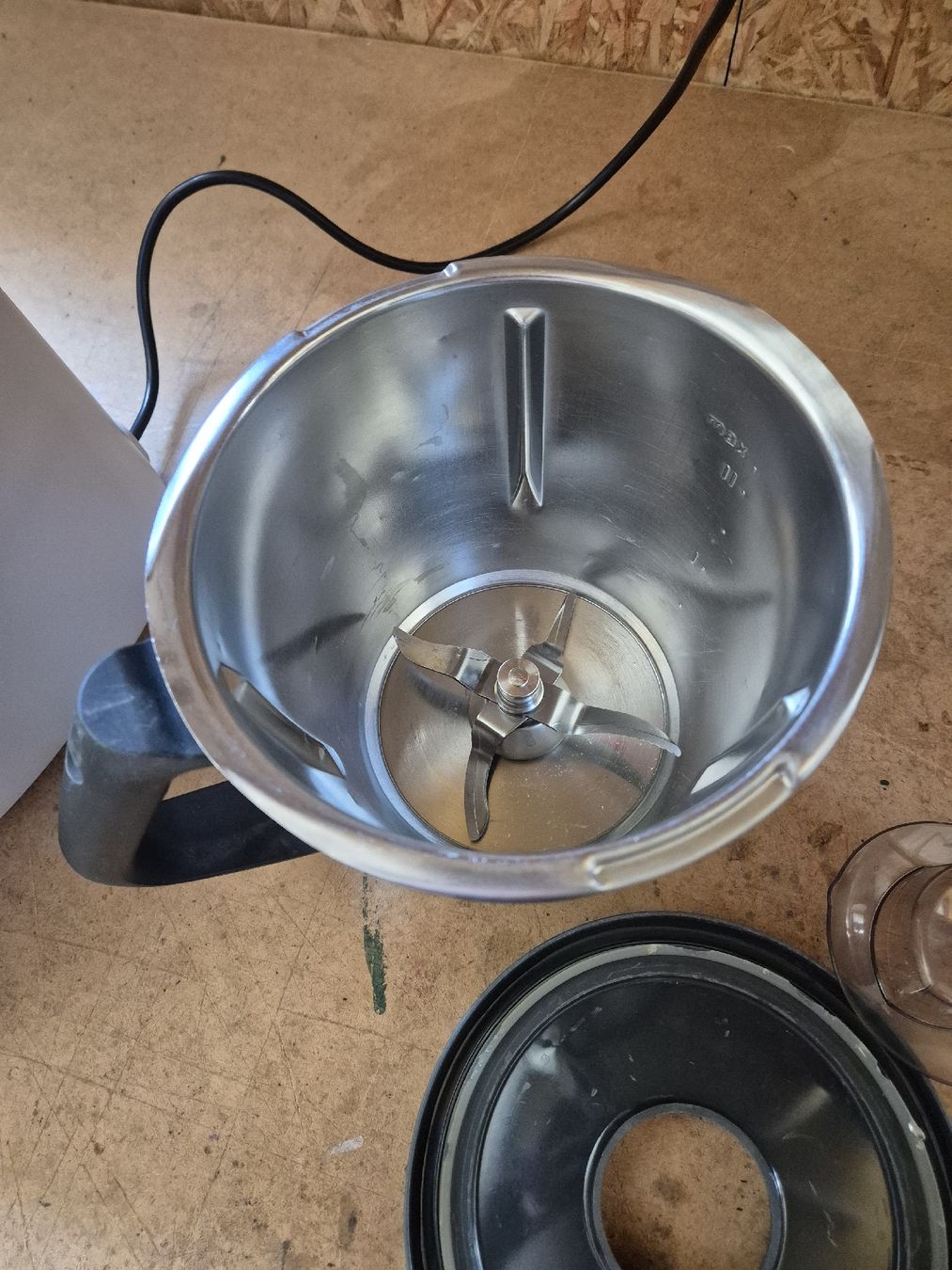 Thermomix Küchengeräte: Thermomix TM5 – Gebraucht aus Oberägeri von Kenwood4 3