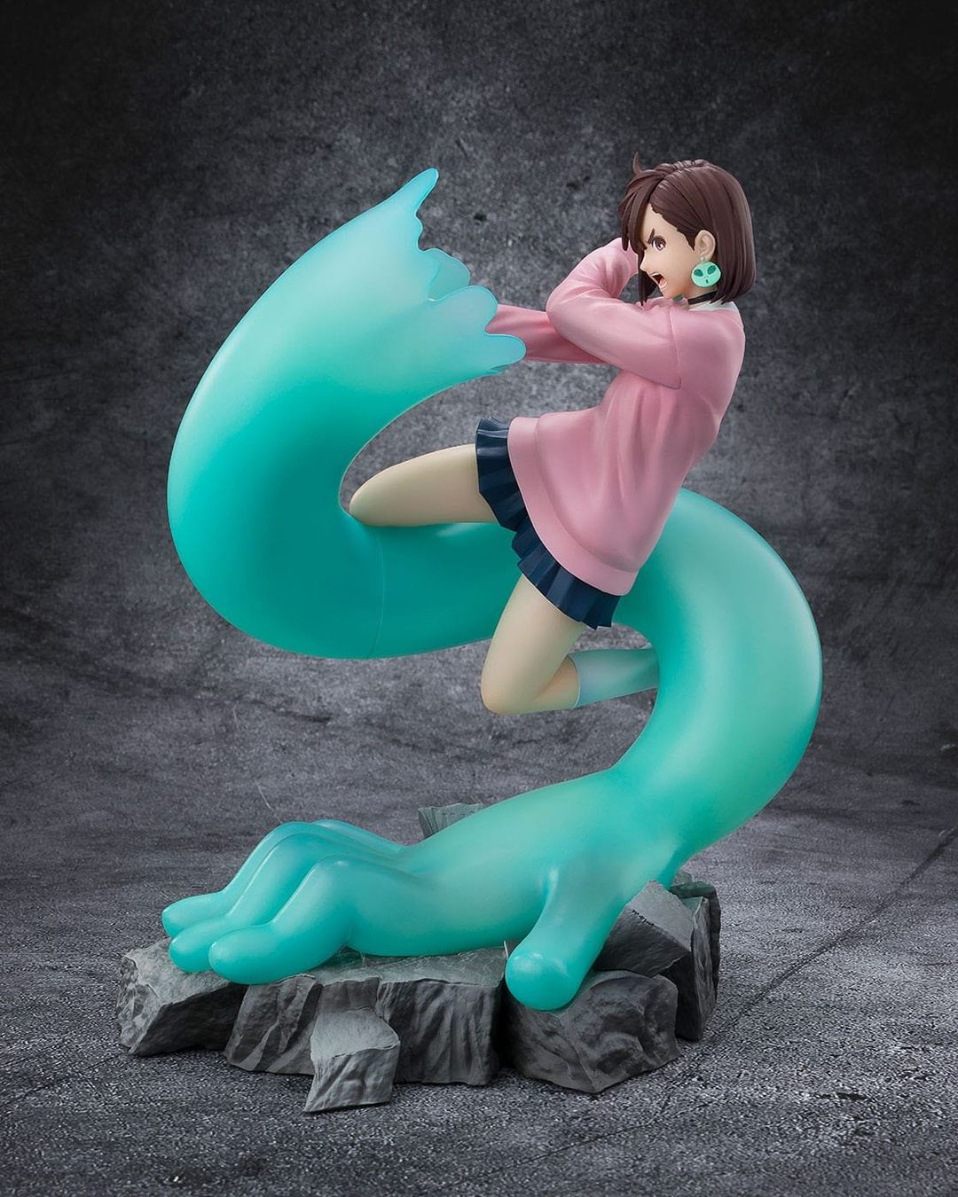 Bandai Statuette: Dandadan statuette PVC Figuarts ZERO Momo 17 cm – Nuovo e nell'imballaggio originale da St-Imier venduto da ATTAKSHOP 1