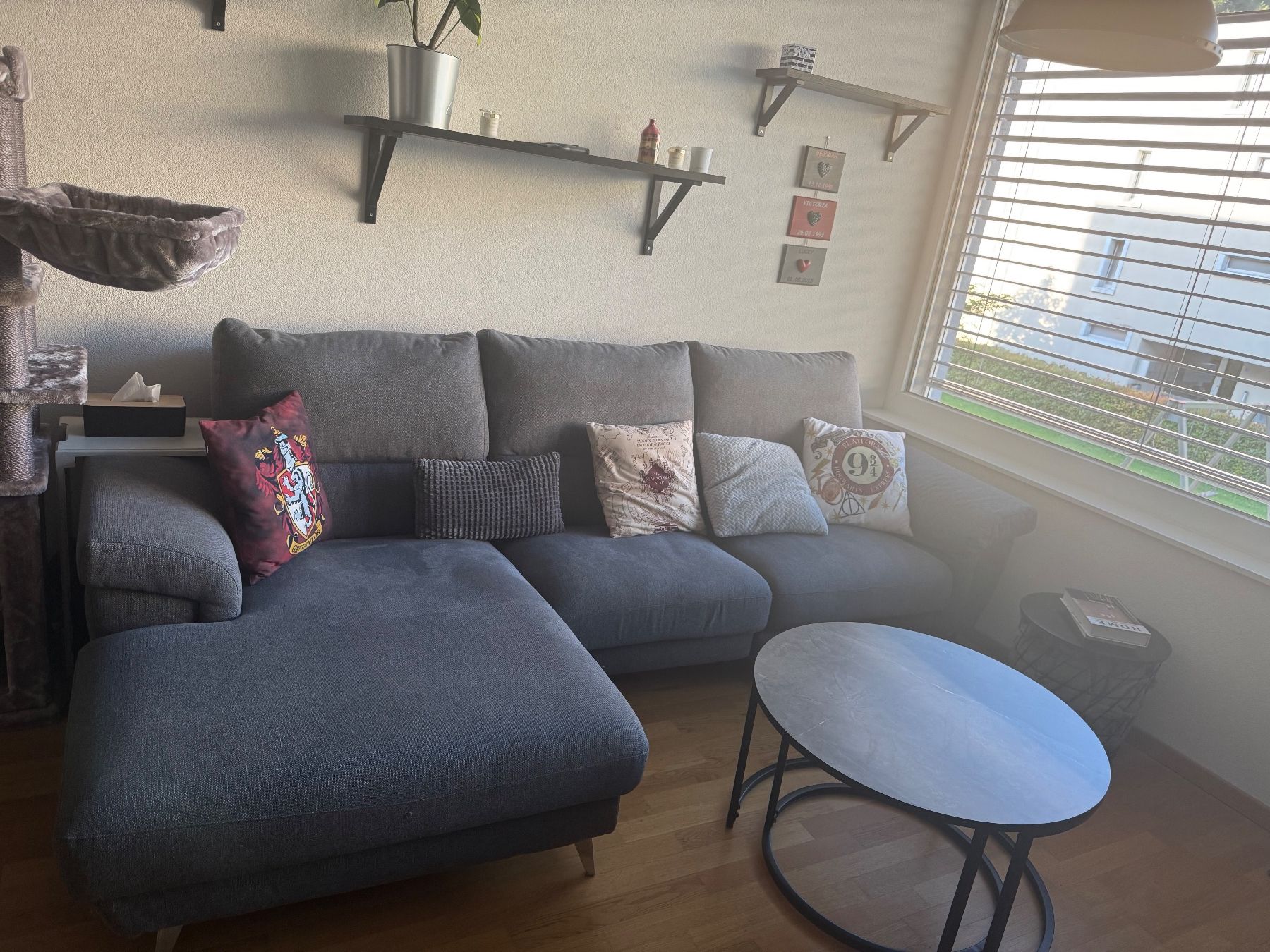 Sofas: Canapé – Gebraucht aus Martigny von vic_z9hq 2