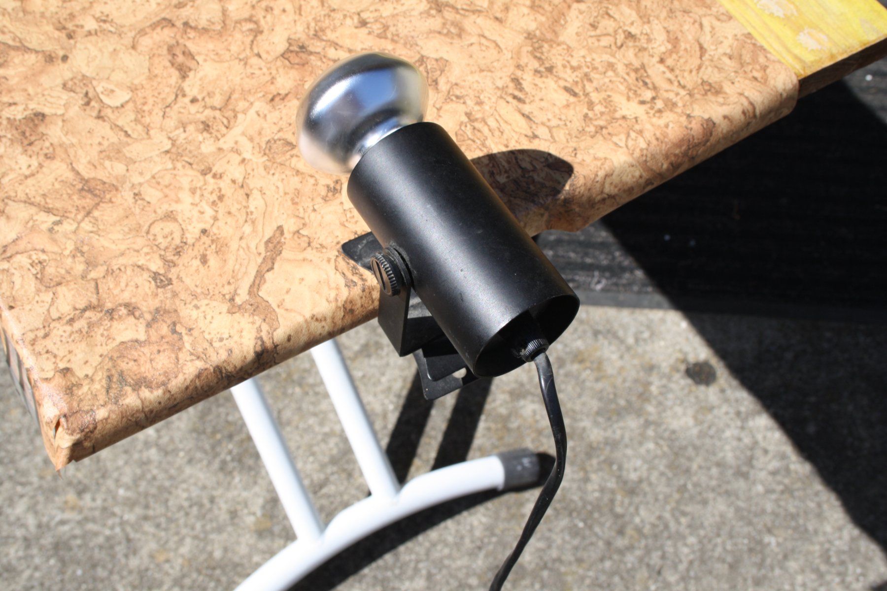 Lampade: KLEMMLAMPE VINTAGE – Usato da Wauwil venduto da Pneuedy