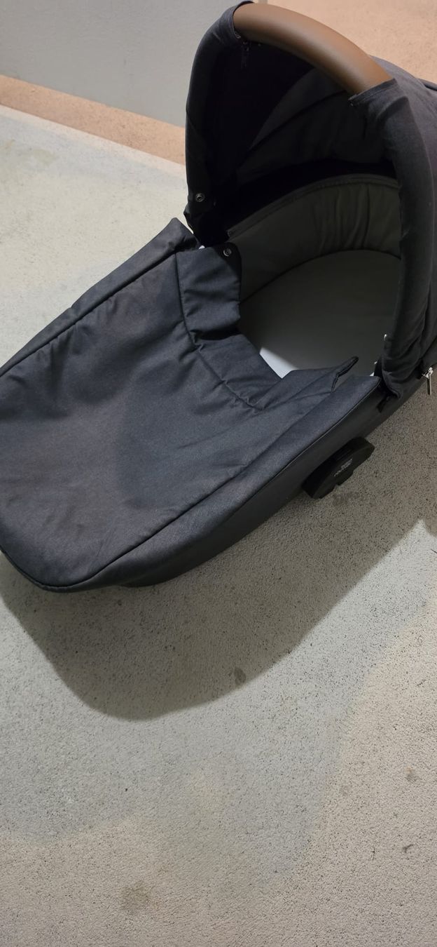 Carrozzine: Kinder wegen complet, passegino completta – Usato da Würenlos venduto da Privato81 5