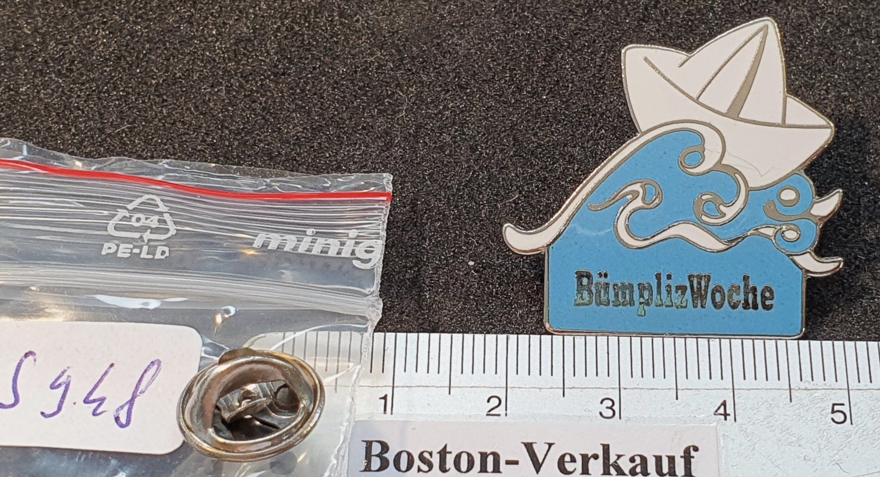 Copricapi, berretti & cappellini: S948 - Pin Schiff Hut Bern / Bümpliz Woche – Usato da Reinach BL venduto da Boston-Verkauf 1