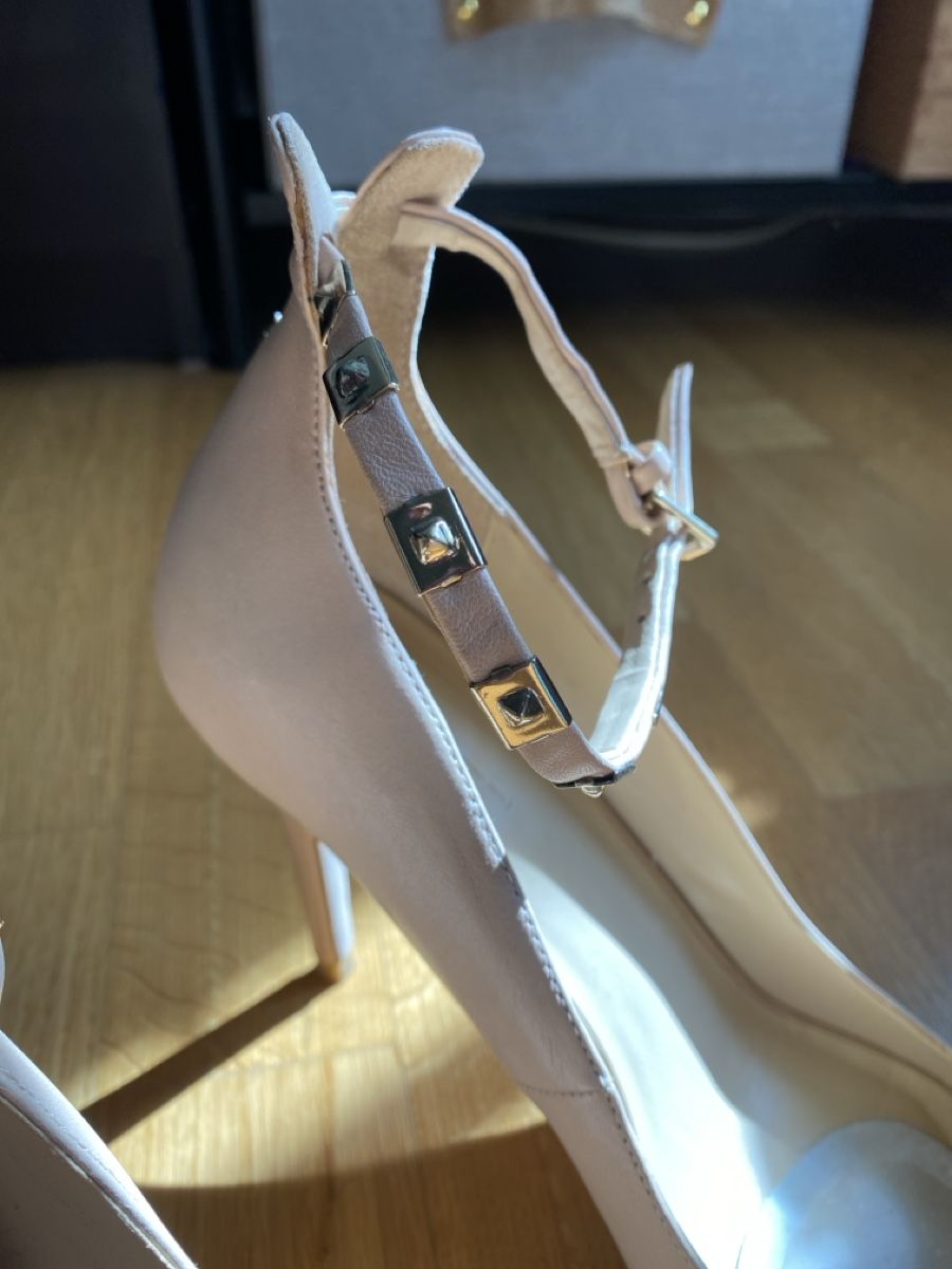 Zara Scarpe da donna: Zara Pumps Gr. 41 – Nuovo (secondo la descrizione) da Zürich venduto da asc_72wl