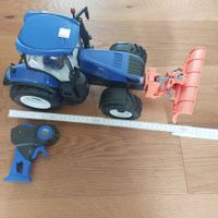 Ferngesteuerter Traktor New Holland