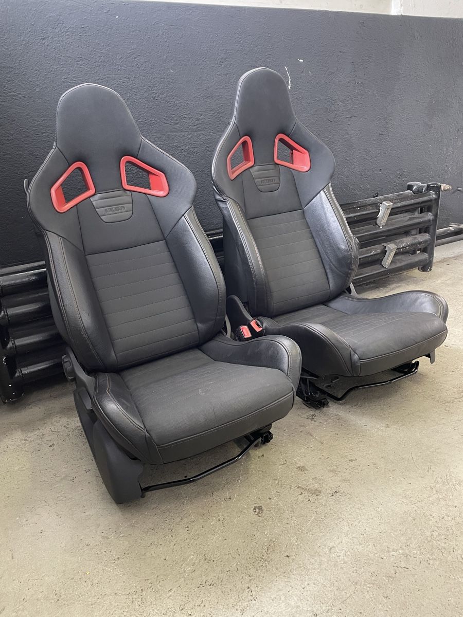 Recaro Tutti pezzi di ricambio auto: Recaro CS Sitze Leder – Usato da Steinach venduto da dd.grg