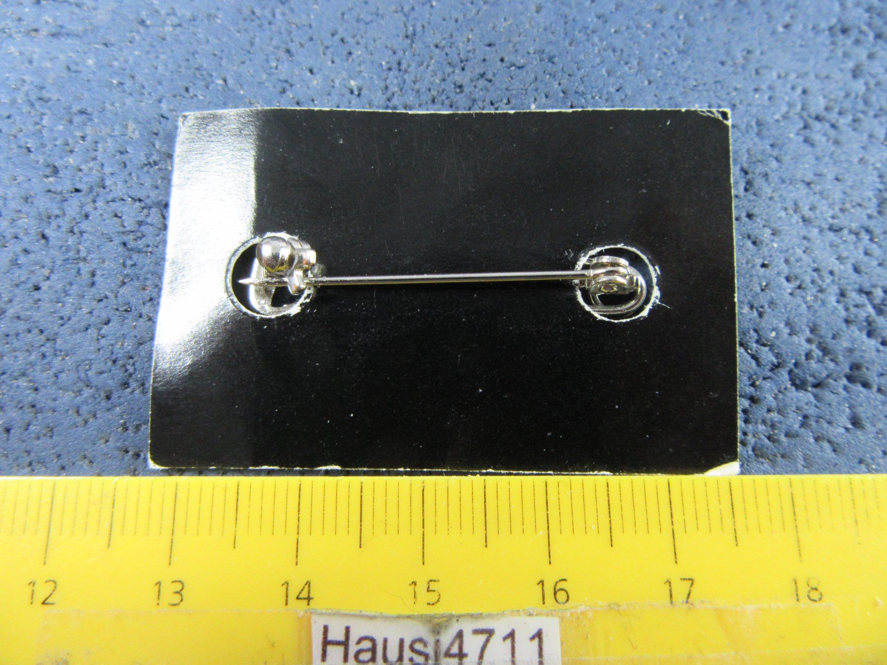 Volvo Placchette & Badge: VOLVO AUTO COMBI ANSTECKNADEL KEIN PIN – Usato da Ettingen venduto da Hausi4711 1