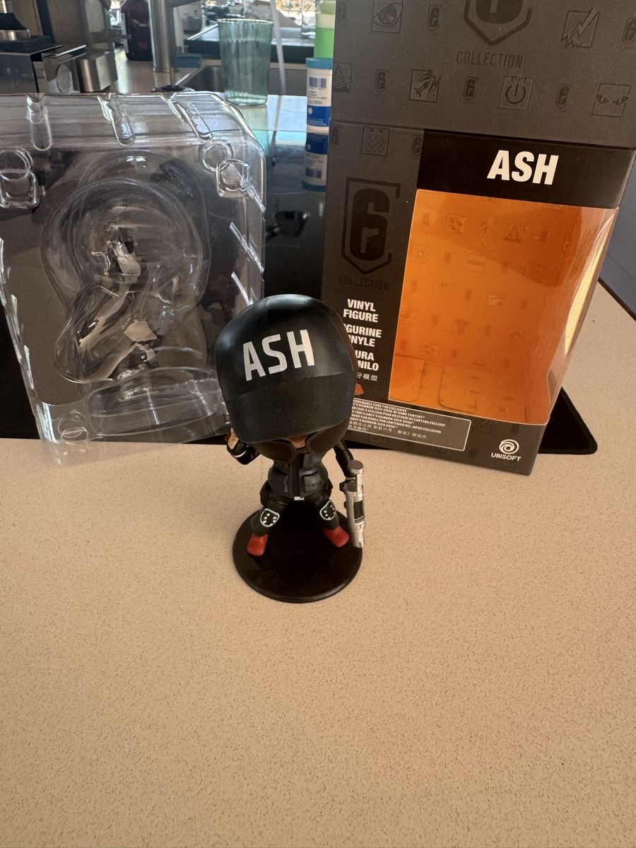 Figurines: Rainbow Six Siege Figur Ash – D'occasion à Zürich par JulioZuerich 1