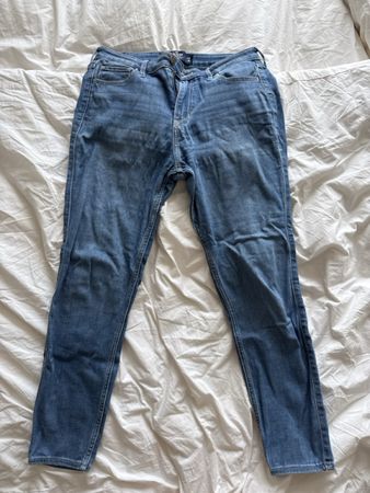 HOLLISTER Skinny Jeans Gr. 29 