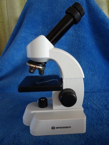 Microscopi: Mikroskop. Plus gratis Experimentier-Set – Usato da Berikon venduto da Akronym55 8