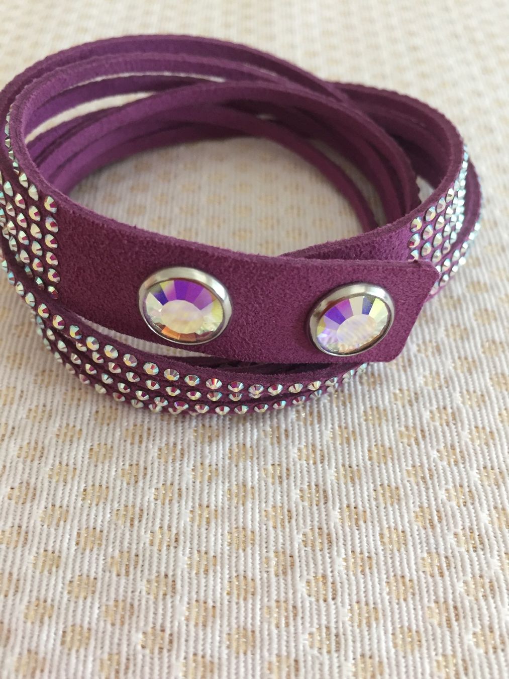 Swarovski Bracelets: Swarowski - Slake - bracelet en cuir – D'occasion à Sion par accroshoes