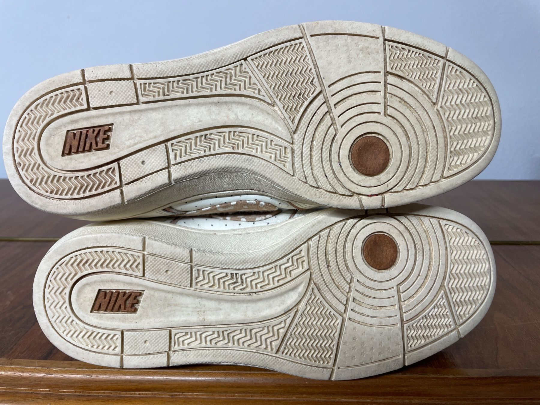 Nike Scarpe da donna: NIKE Hightop Sneakers Gr. 38 – Usato da Frasnacht venduto da GracyStore 3