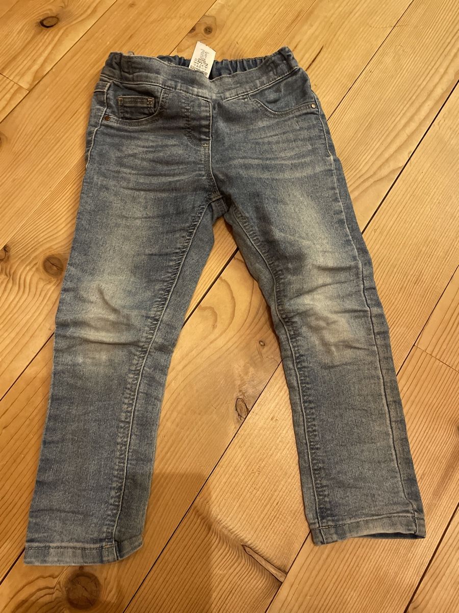 Kleiderpakete & -sets: Kleiderset Mädchen 104/110 – Gebraucht aus Nänikon von broug 2