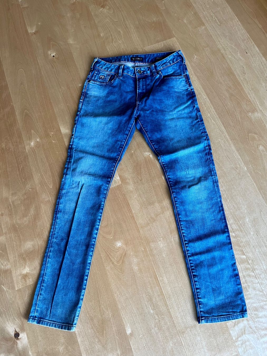 Pantaloni: Lässige Scotch Shrunk Jeans, Grösse 14 – Usato da Scharans venduto da frischerwind